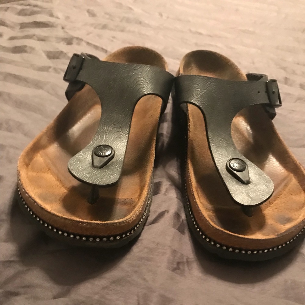Papillio licensed by Birkenstocks Gizeh sandal